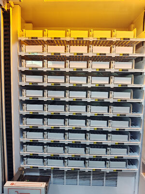 Máquina expendedora de comida caliente Haloo Autoservicio Almuerzo Bento con función de calefacción Máquina expendedora de comida de gran capacidad