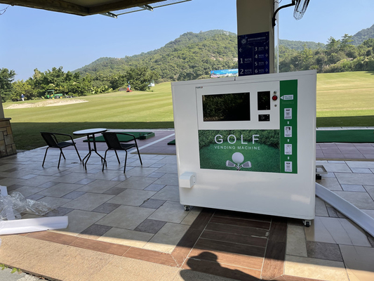 máquina expendedora de Golf Club del dispensador de la bola de la capacidad 10000pcs con la pantalla de 22 anuncios de la pulgada