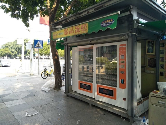 Mini Market Vending Machine Combination en línea con el ODM de la pantalla de 5 pulgadas